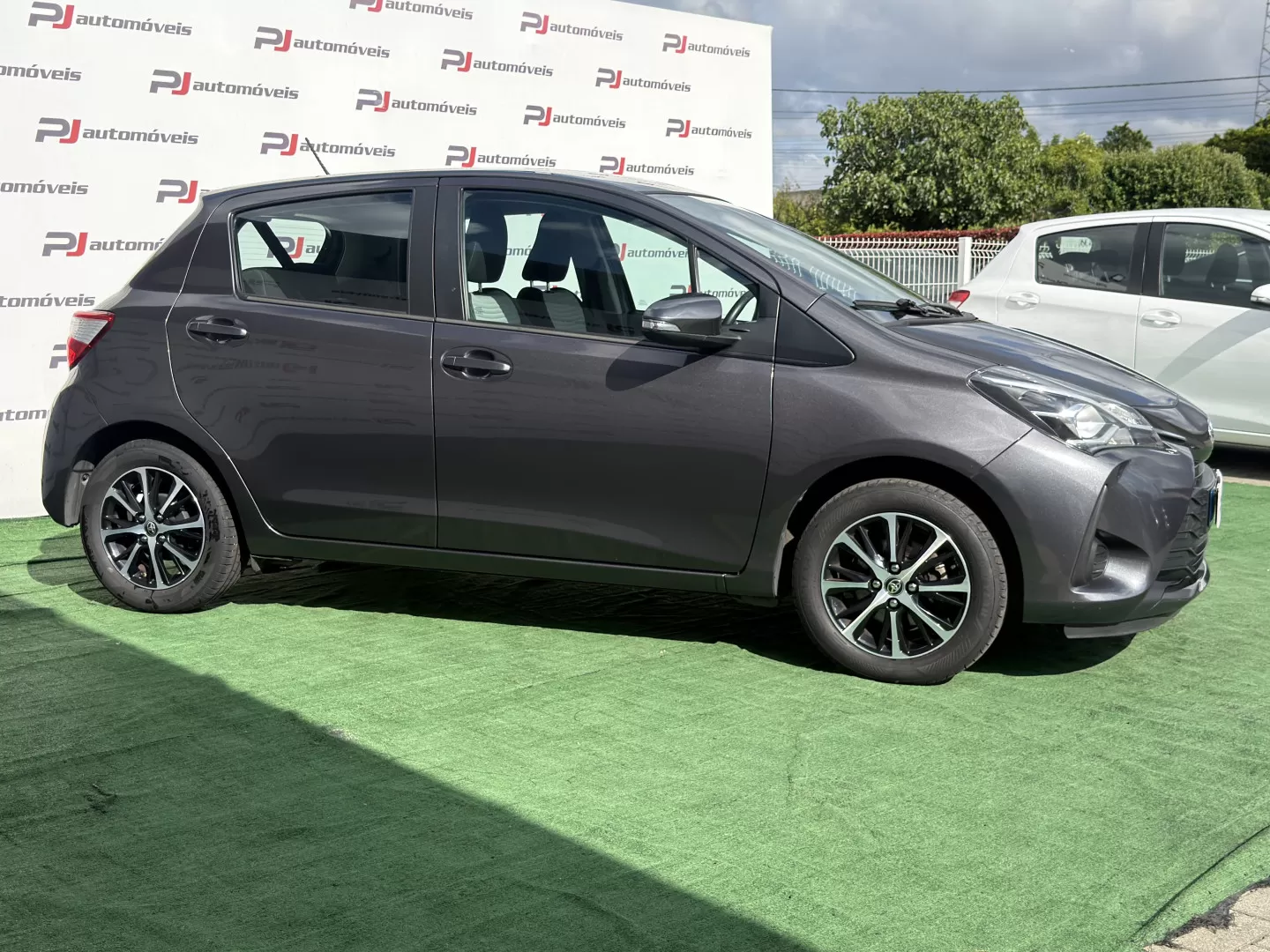 Toyota Yaris 1.0 VVT-i Exclusive - foto 5