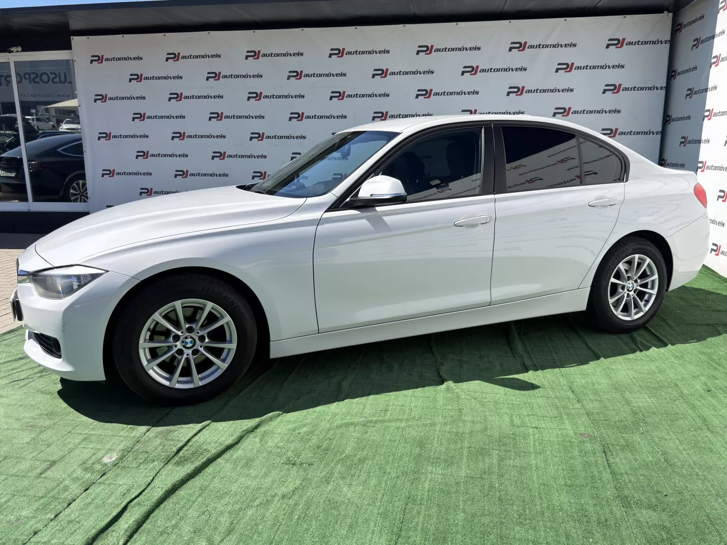 BMW 318 318d Sport - foto 2