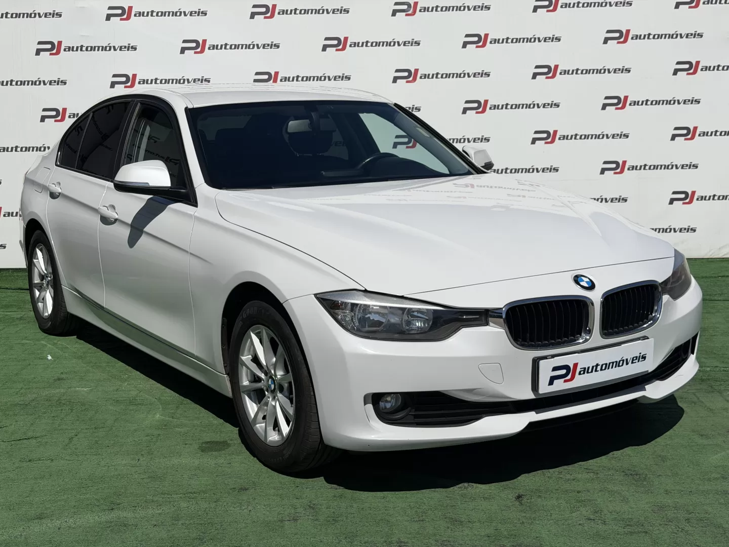 BMW 318 318d Sport - foto 4