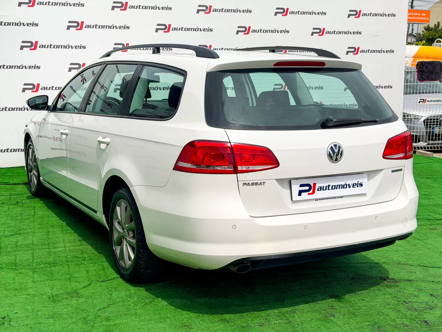 VW Passat Variant 1.6 TDI BlueMotion - foto 6