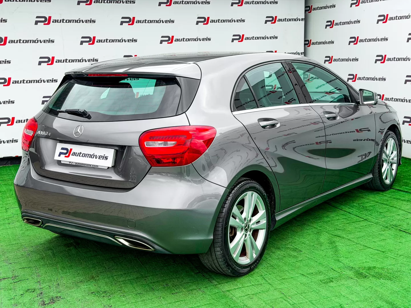 Mercedes-Benz A 180 d Urban Aut. - foto 8