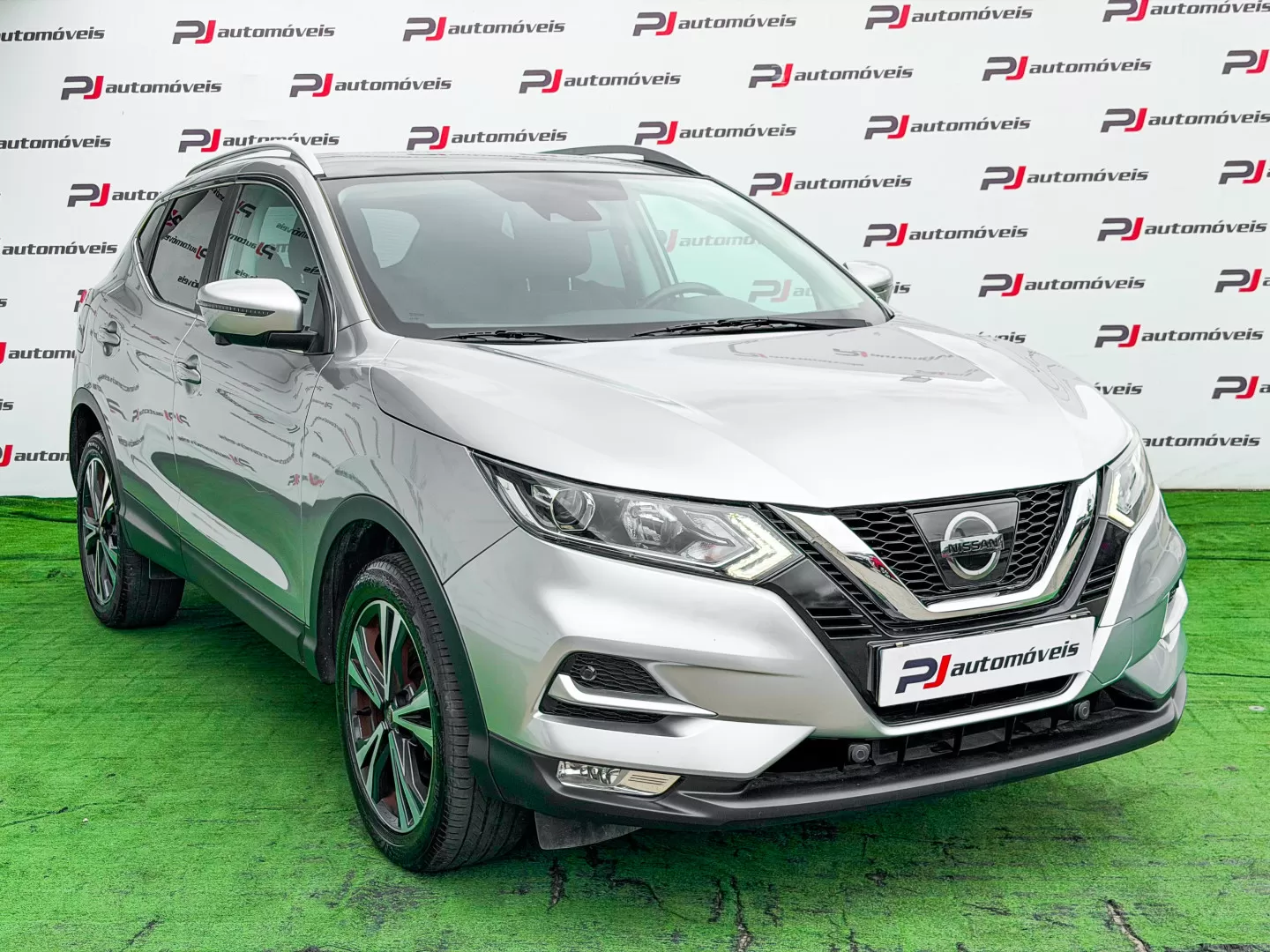 Nissan Qashqai 1.5 dCi Tekna Premium - foto 6