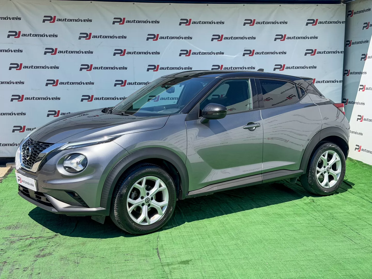 Nissan Juke 1.0 DIG-T Tekna - foto 2