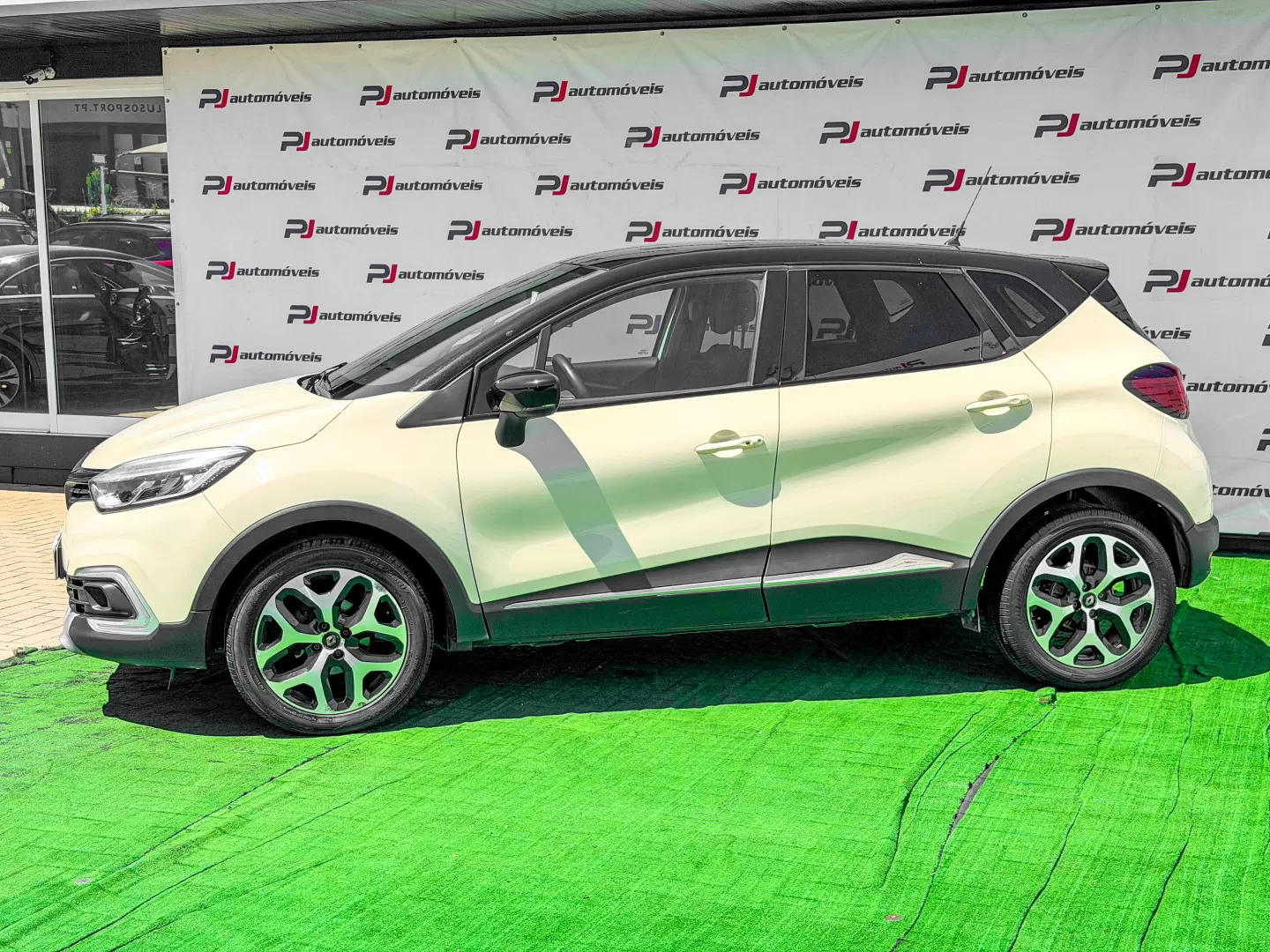 Renault Captur 0.9 TCE Exclusive - foto 3
