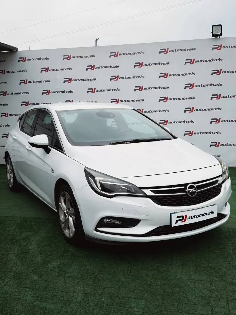 Opel Astra 1.6 CDTI Ecotec Edition S/S - foto 2
