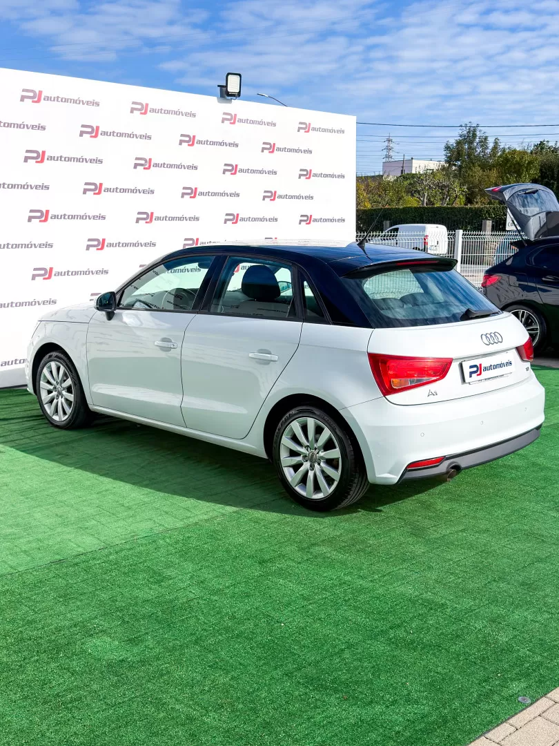 Audi A1 Sportback 1.4 TDI Design - foto 7