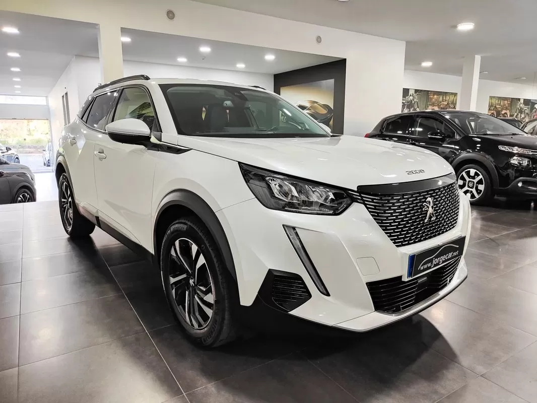 Peugeot 2008 1.2 PureTech Allure - foto 3