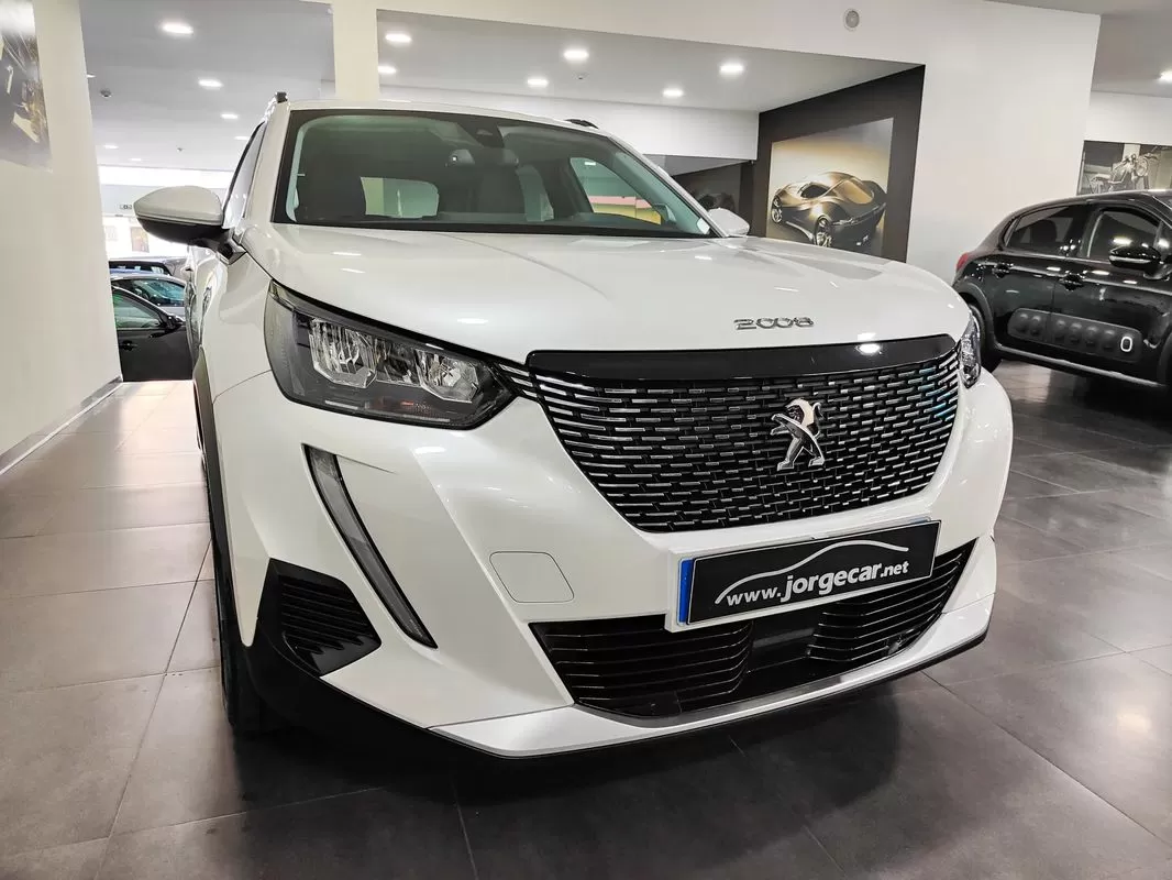Peugeot 2008 1.2 PureTech Allure - foto 6