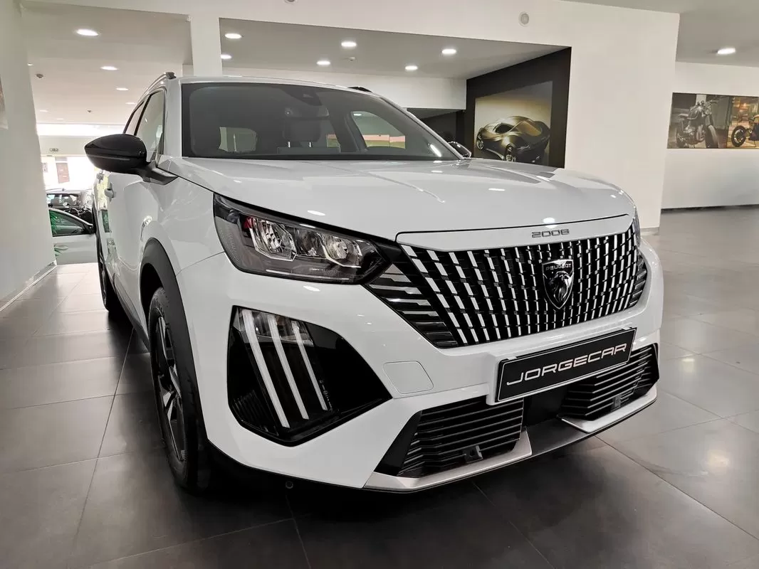Peugeot 2008 1.2 PureTech Allure - foto 3