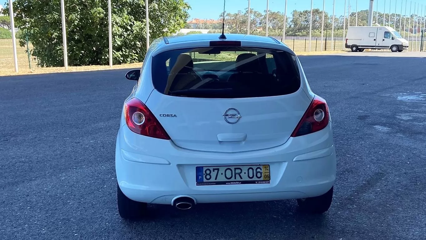 Opel Corsa 1.2i 16V Go! - foto 7