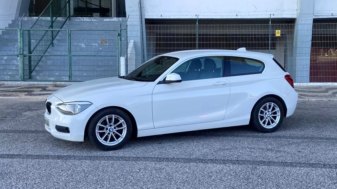 BMW 116 d EfficientDynamics - foto 2