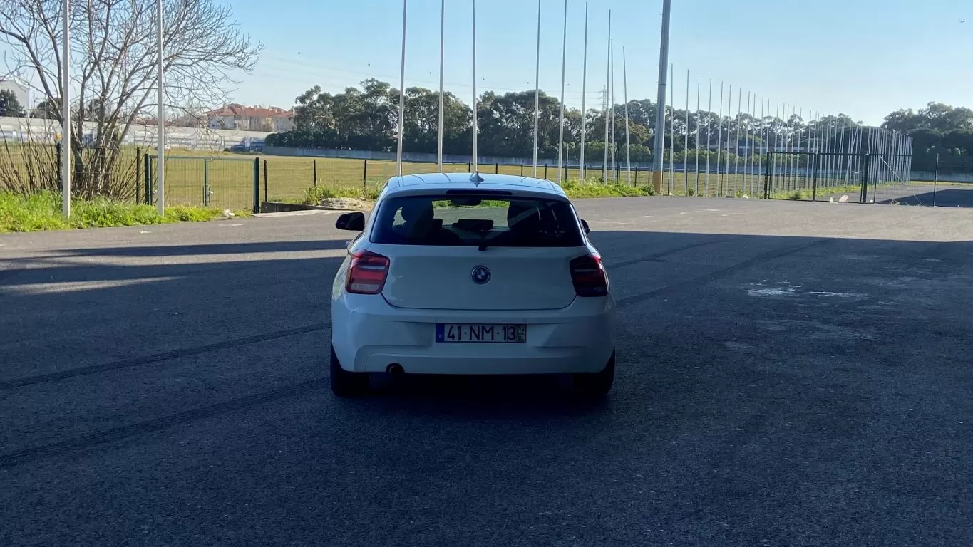 BMW 116 d EfficientDynamics - foto 5