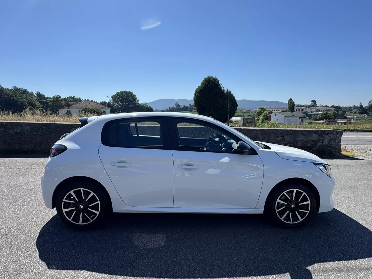 Peugeot 208 1.5 BlueHDi Allure Pack - foto 8