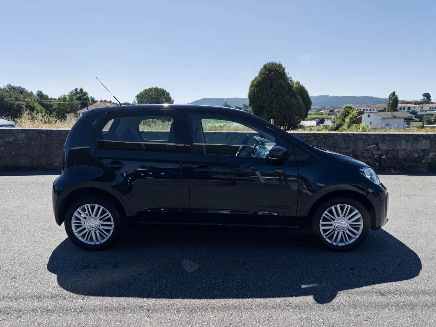 VW Up 1.0 BlueMotion Move - foto 8