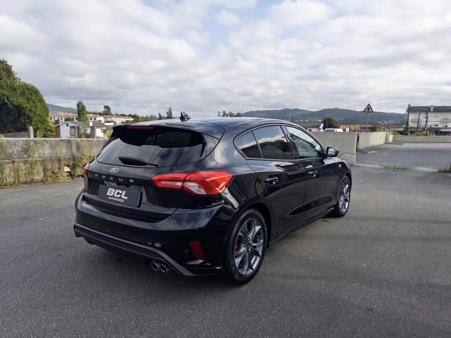 Ford Focus 1.0 EcoBoost S&S ST-LINE X - foto 7