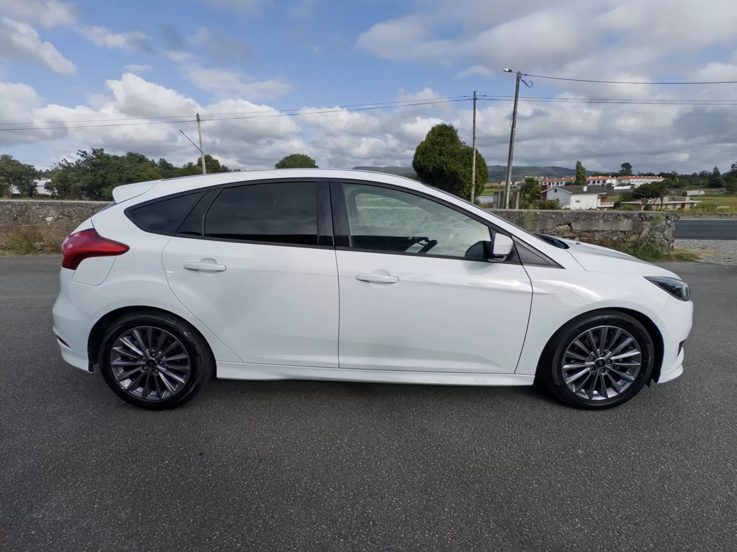 Ford Focus 1.0 EcoBoost ST-Line - foto 8
