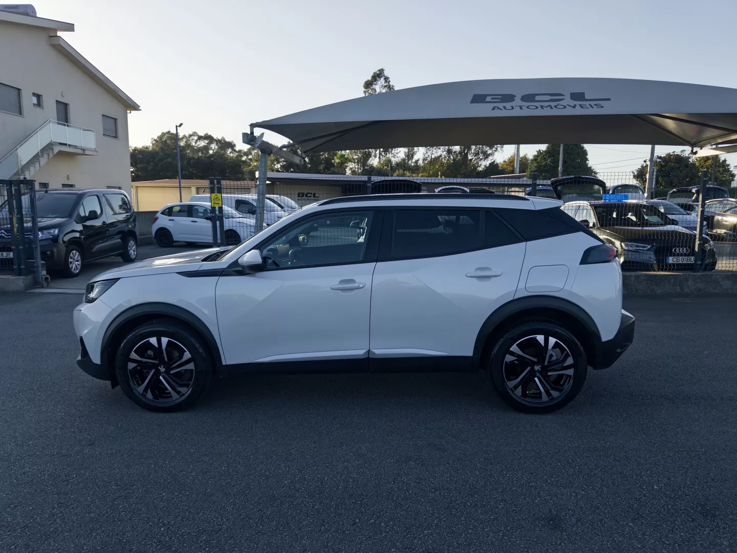 Peugeot 2008 1.5 BlueHDi Allure - foto 4