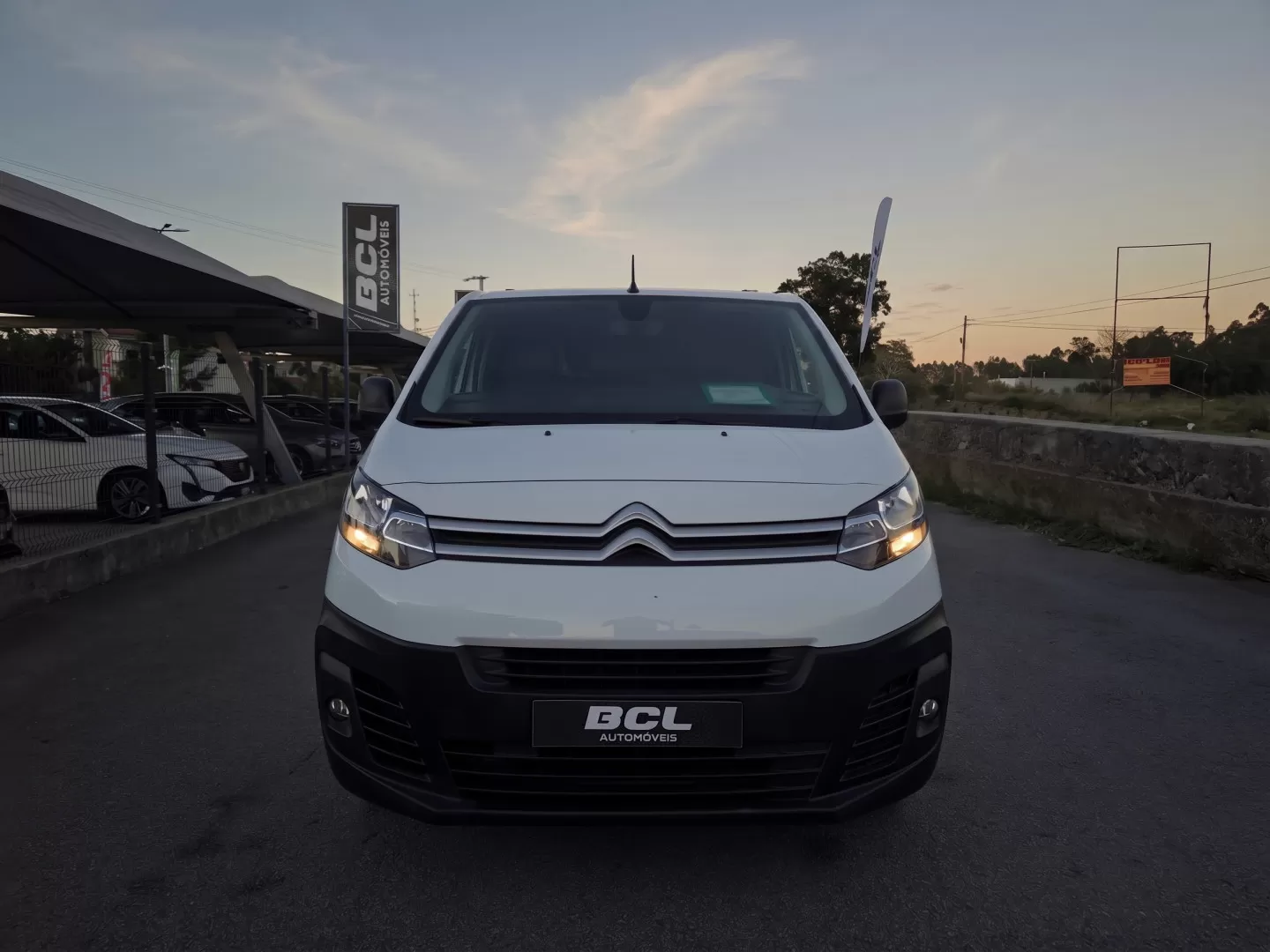 Citroën  Jumpy Club XL 2.0 BlueHDi - foto 2
