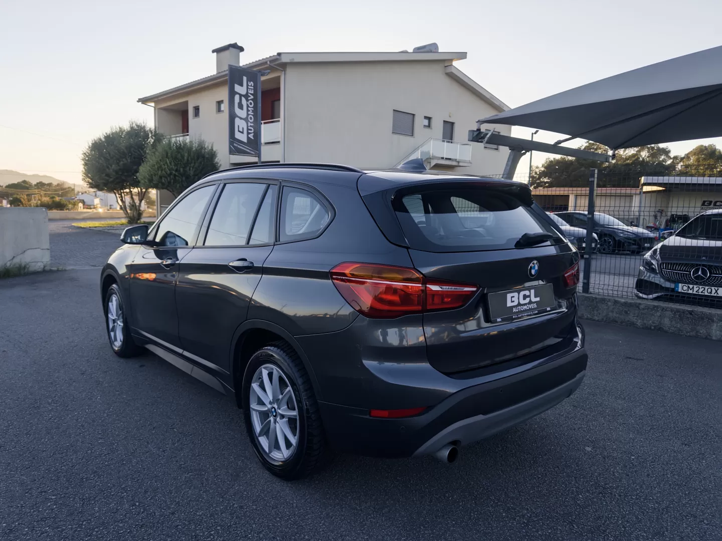BMW X1 16 d sDrive Line Sport - foto 5