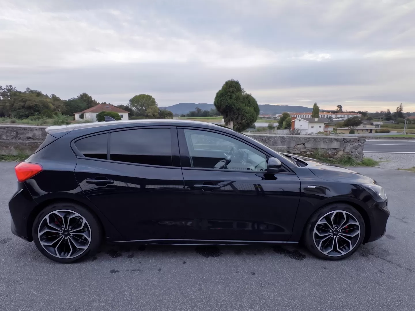 Ford Focus 1.0 EcoBoost ST-Line X - foto 8