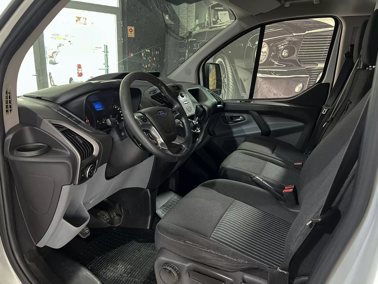 Ford  Transit Custom 2.2 d - foto 6