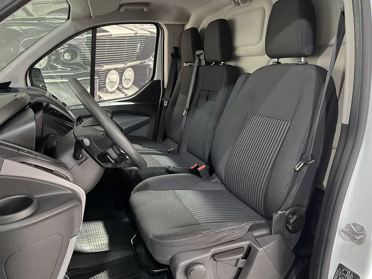 Ford  Transit Custom 2.2 d - foto 7