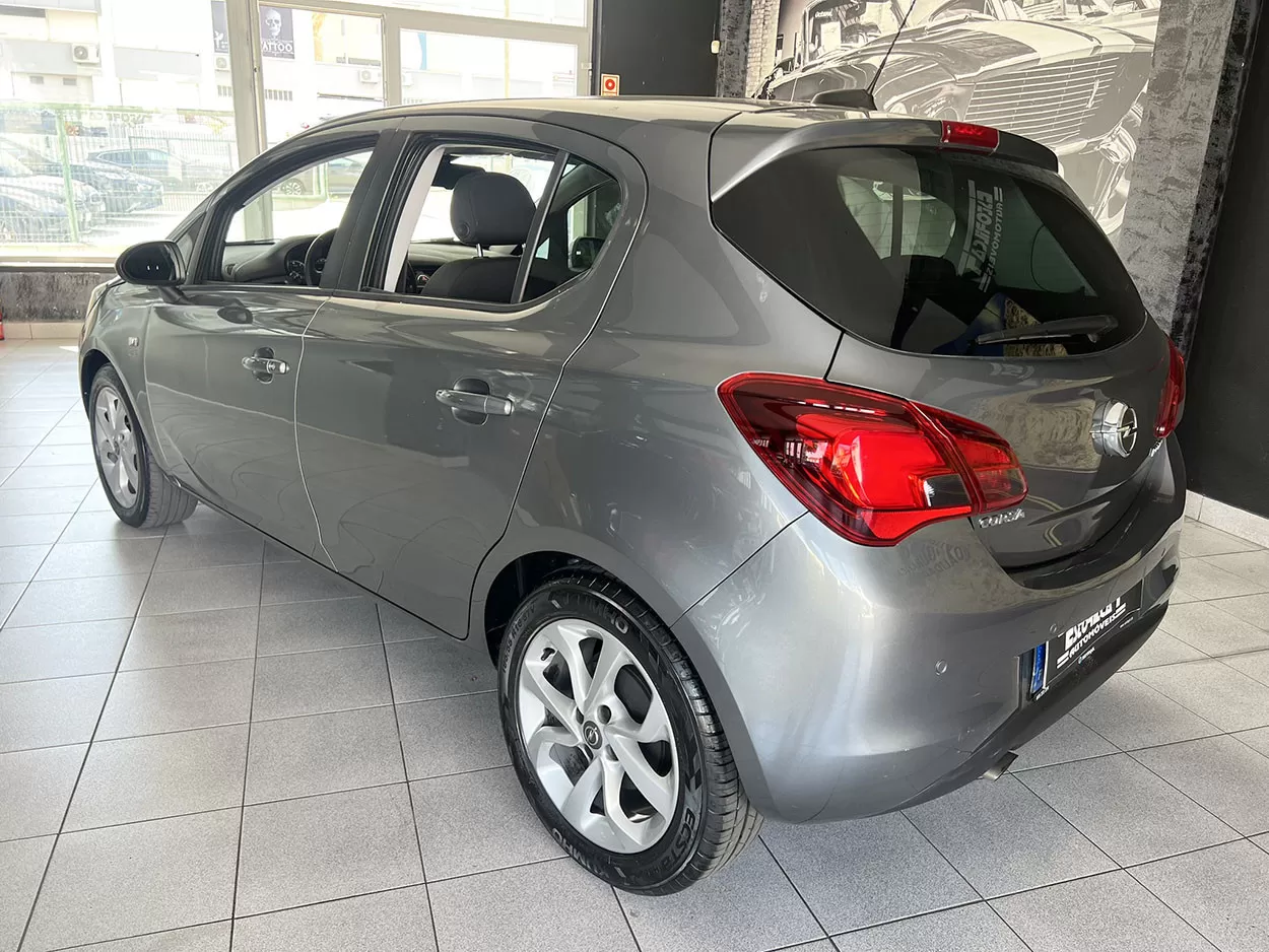 Opel Corsa 1.0 T 120 Anos - foto 3