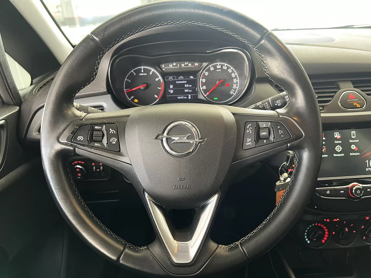 Opel Corsa 1.0 T 120 Anos - foto 8