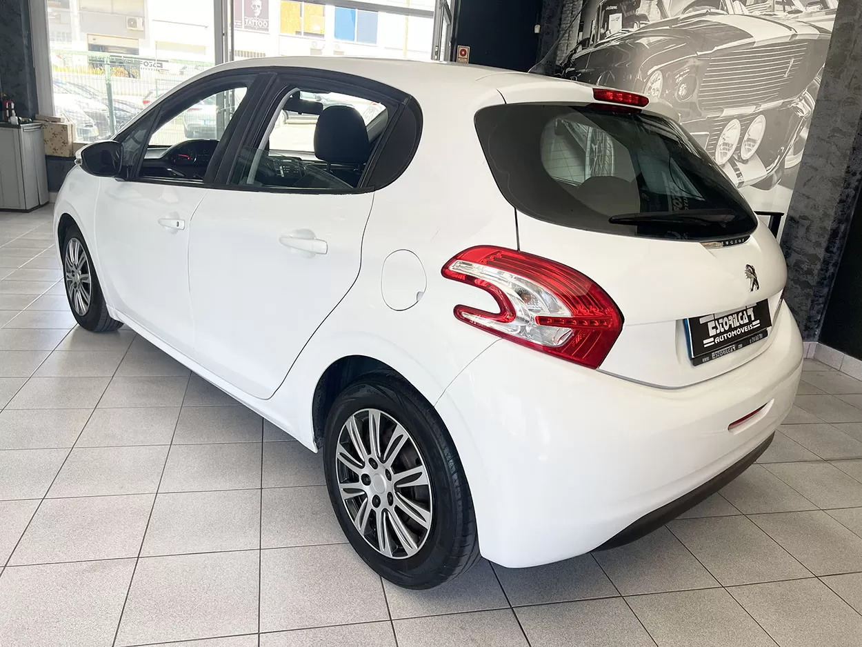 Peugeot 208 1.6 e-HDi Active - foto 3