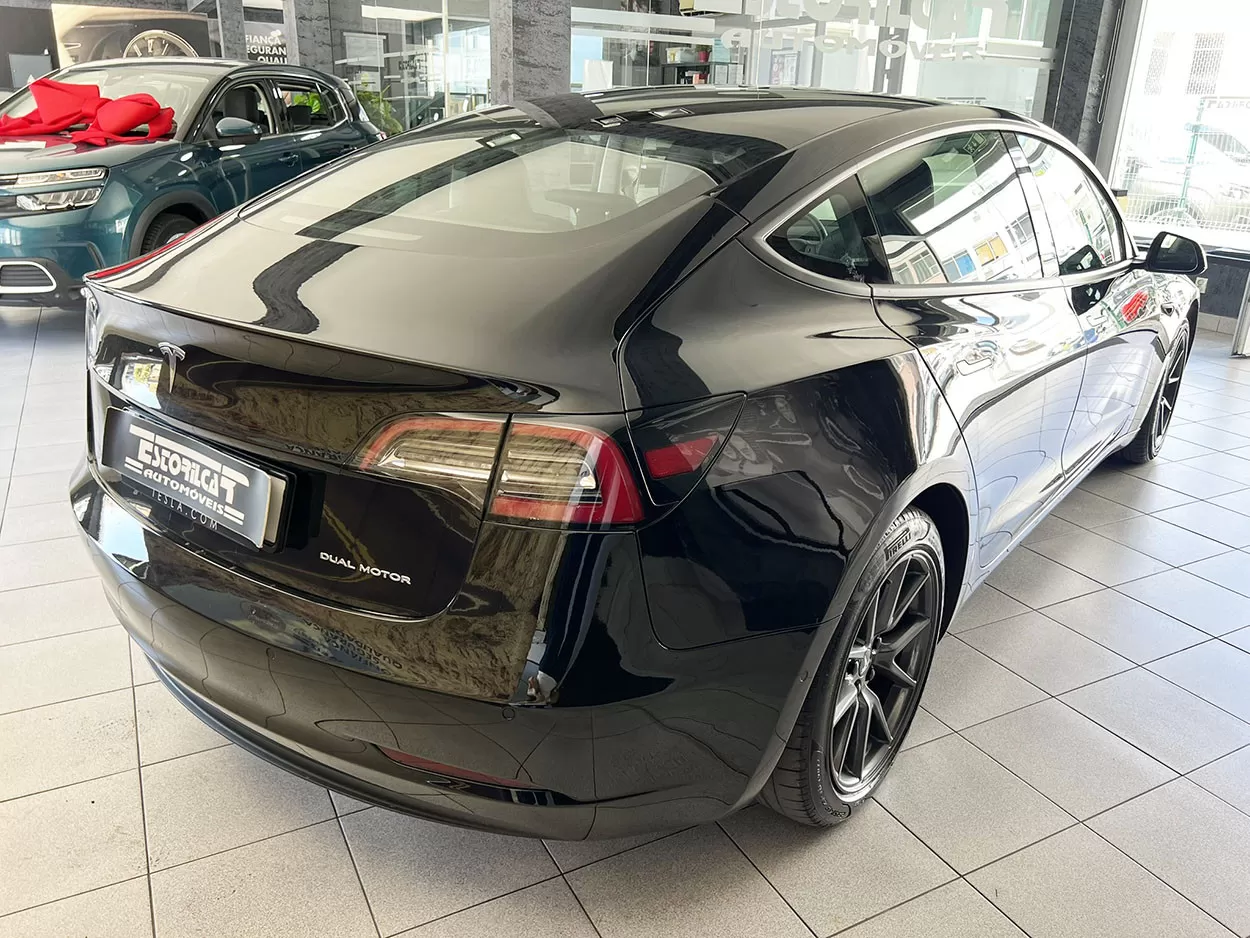 Tesla Model 3 Long Range AWD Dual Motor - foto 4