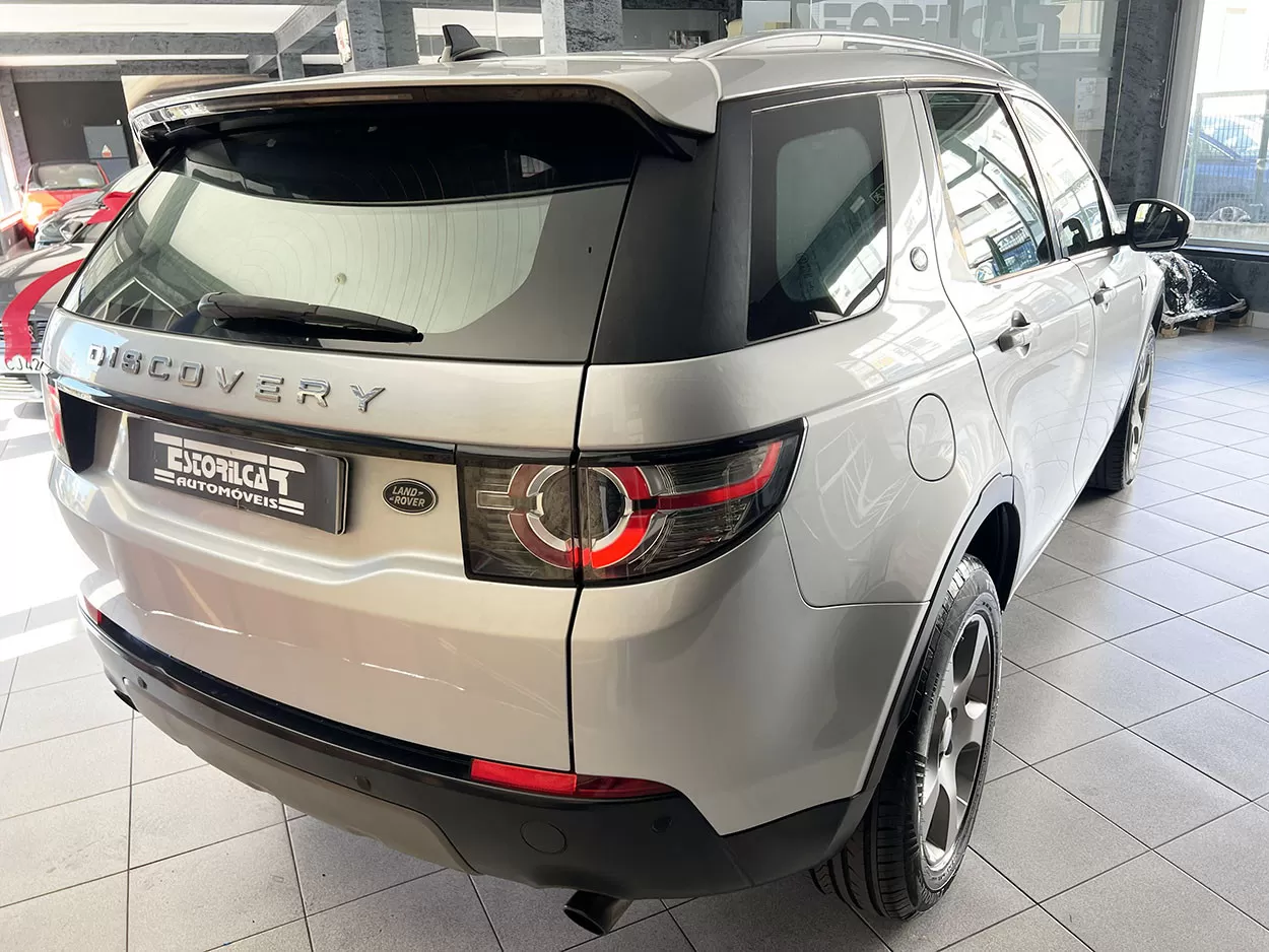 Land Rover Discovery Sport 2.0 D AWD - foto 4