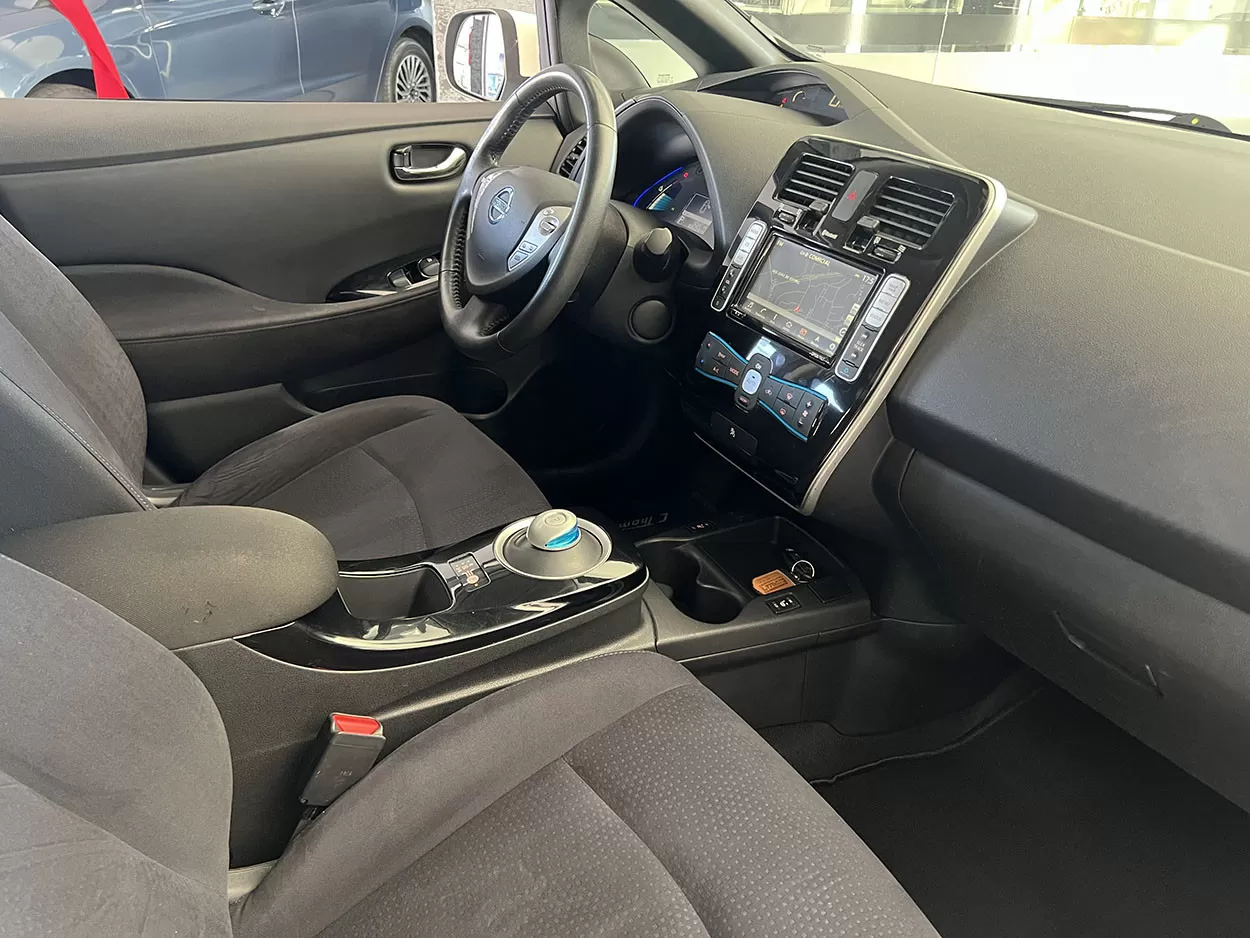 Nissan Leaf 24 kWh - foto 7