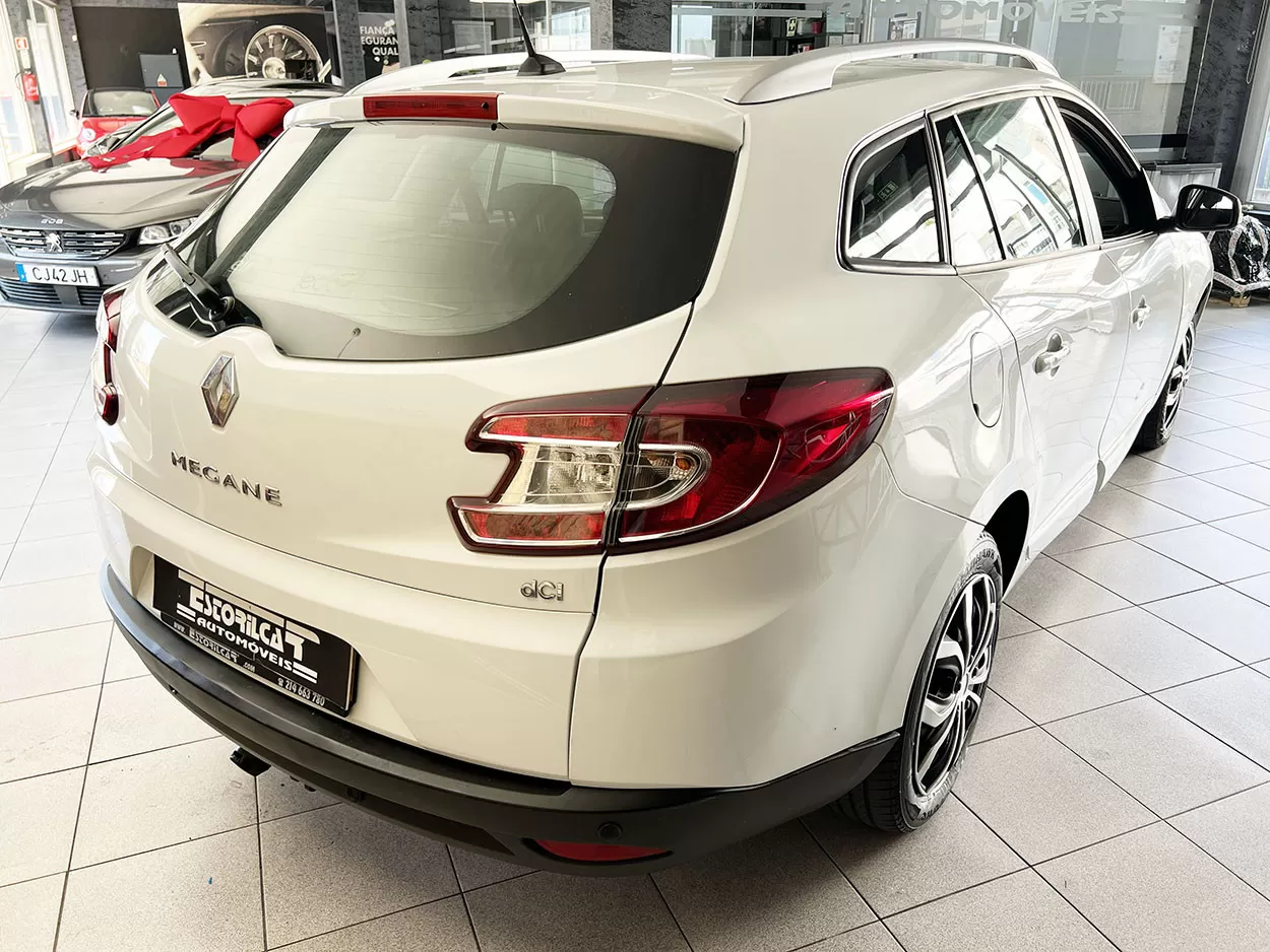 Renault Mégane Sport Tourer 1.5 dCi Limited - foto 3