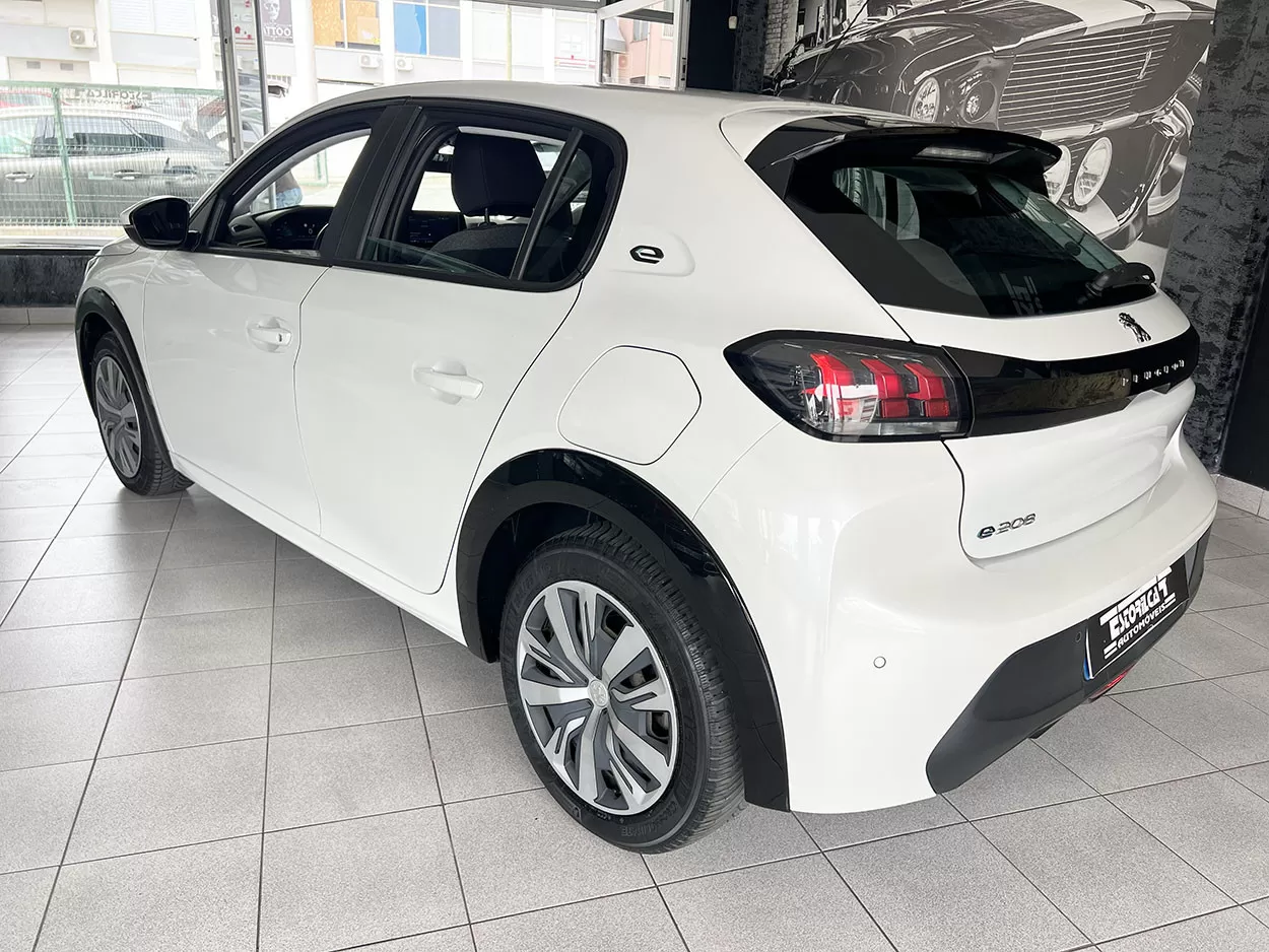 Peugeot e-208 50 kWh Edition - foto 3