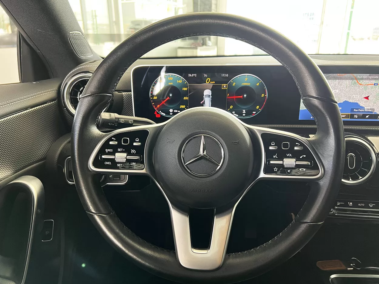Mercedes-Benz CLA 180 d Shooting Brake Business Solutions - foto 8