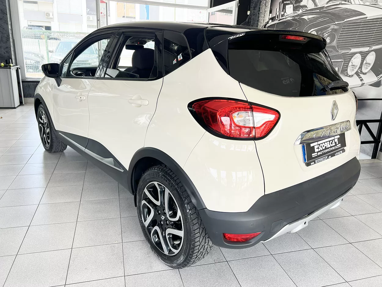 Renault Captur 1.2 TCe Exclusive EDC - foto 3
