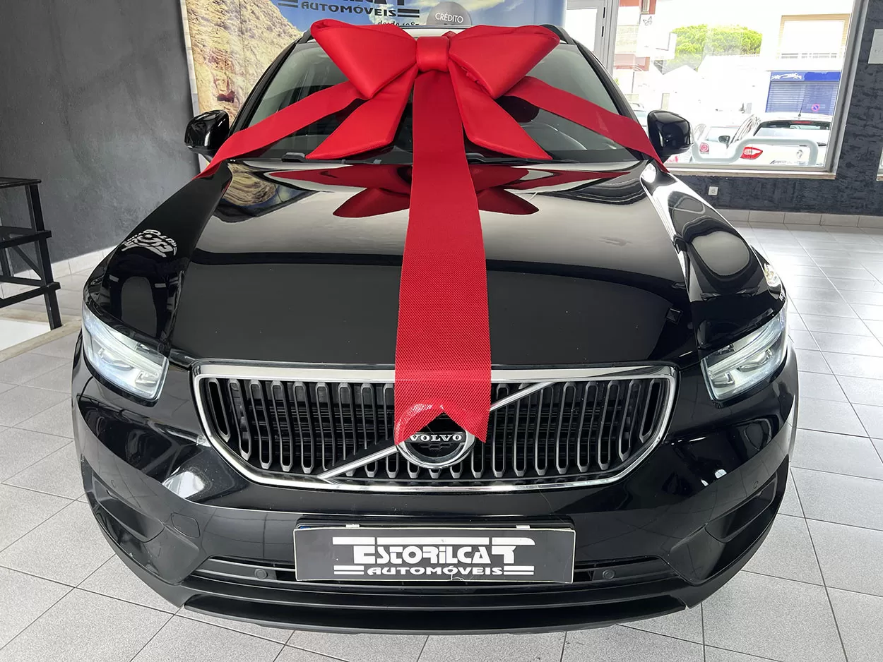 Volvo XC 40 2.0 D3 Momentum - foto 5