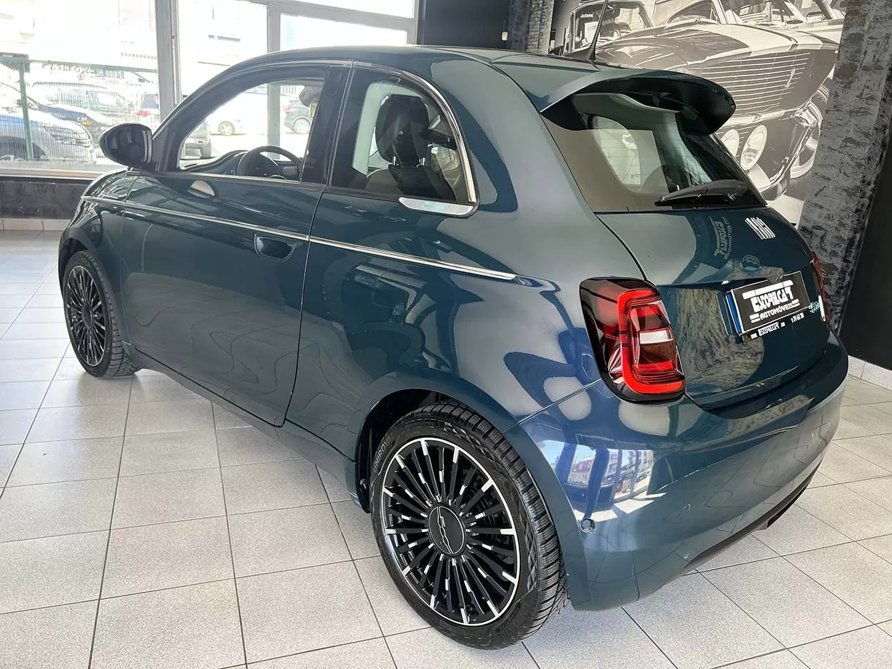 Fiat 500e 3+1 42 KWH ICON - foto 3
