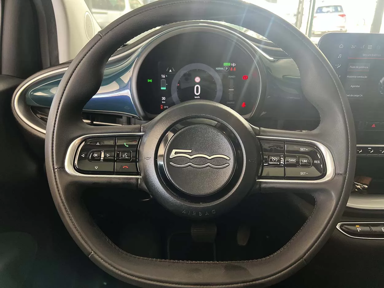 Fiat 500e 3+1 42 KWH ICON - foto 8