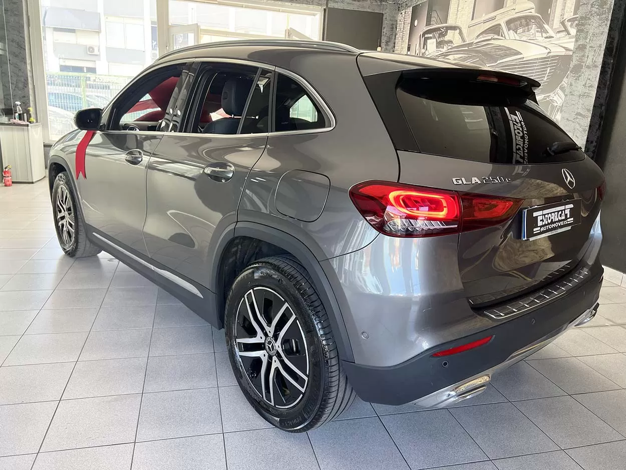 Mercedes-Benz GLA 250 e 8G-DCT Edition Progressive Line - foto 3
