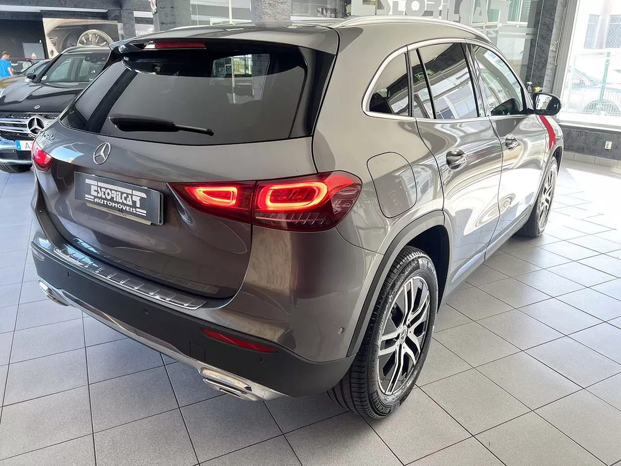 Mercedes-Benz GLA 250 e 8G-DCT Edition Progressive Line - foto 4
