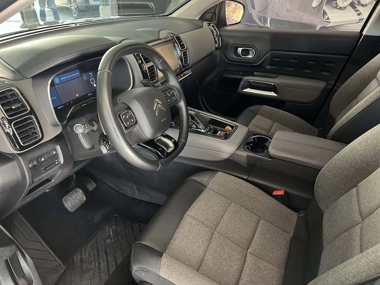 Citroën C5 Aircross 225 e-EAT8 SHINE - foto 6