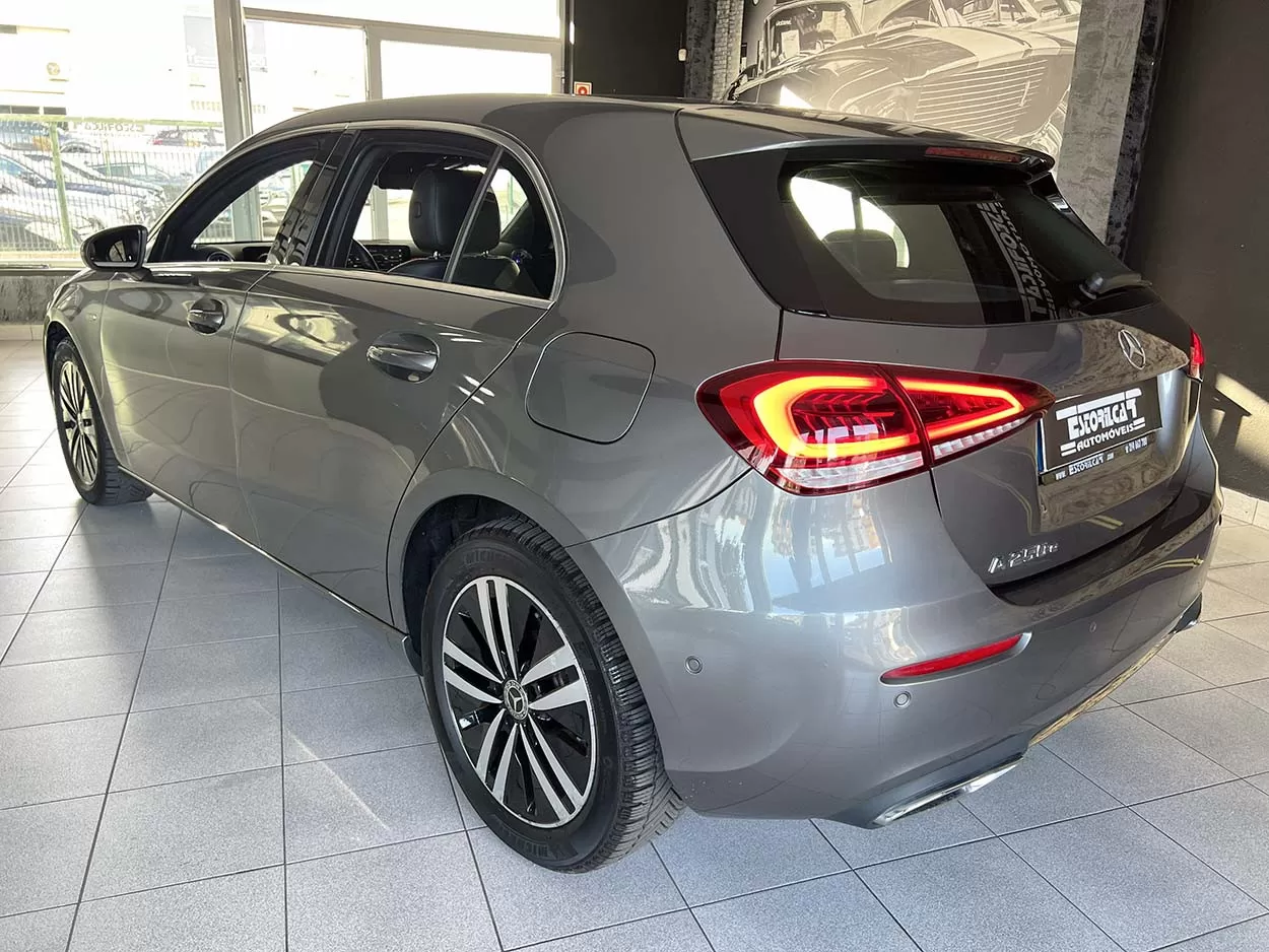 Mercedes-Benz A 250e BUSINESS SOLUTION - foto 3