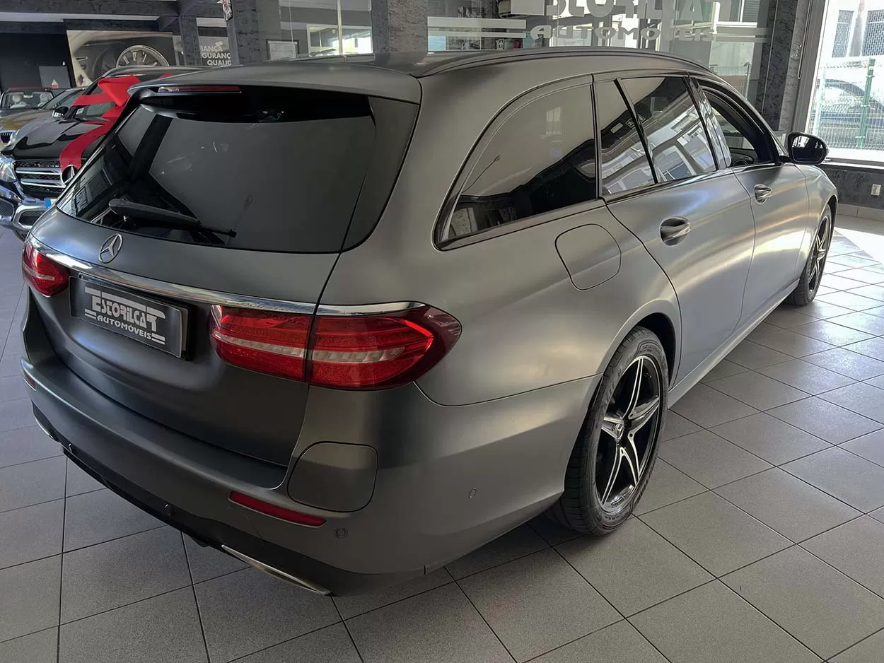Mercedes-Benz E 300 de Avantgarde 4Matic - foto 4
