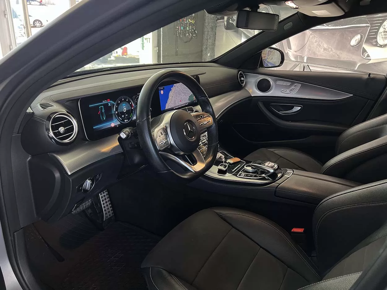 Mercedes-Benz E 300 de Avantgarde 4Matic - foto 6