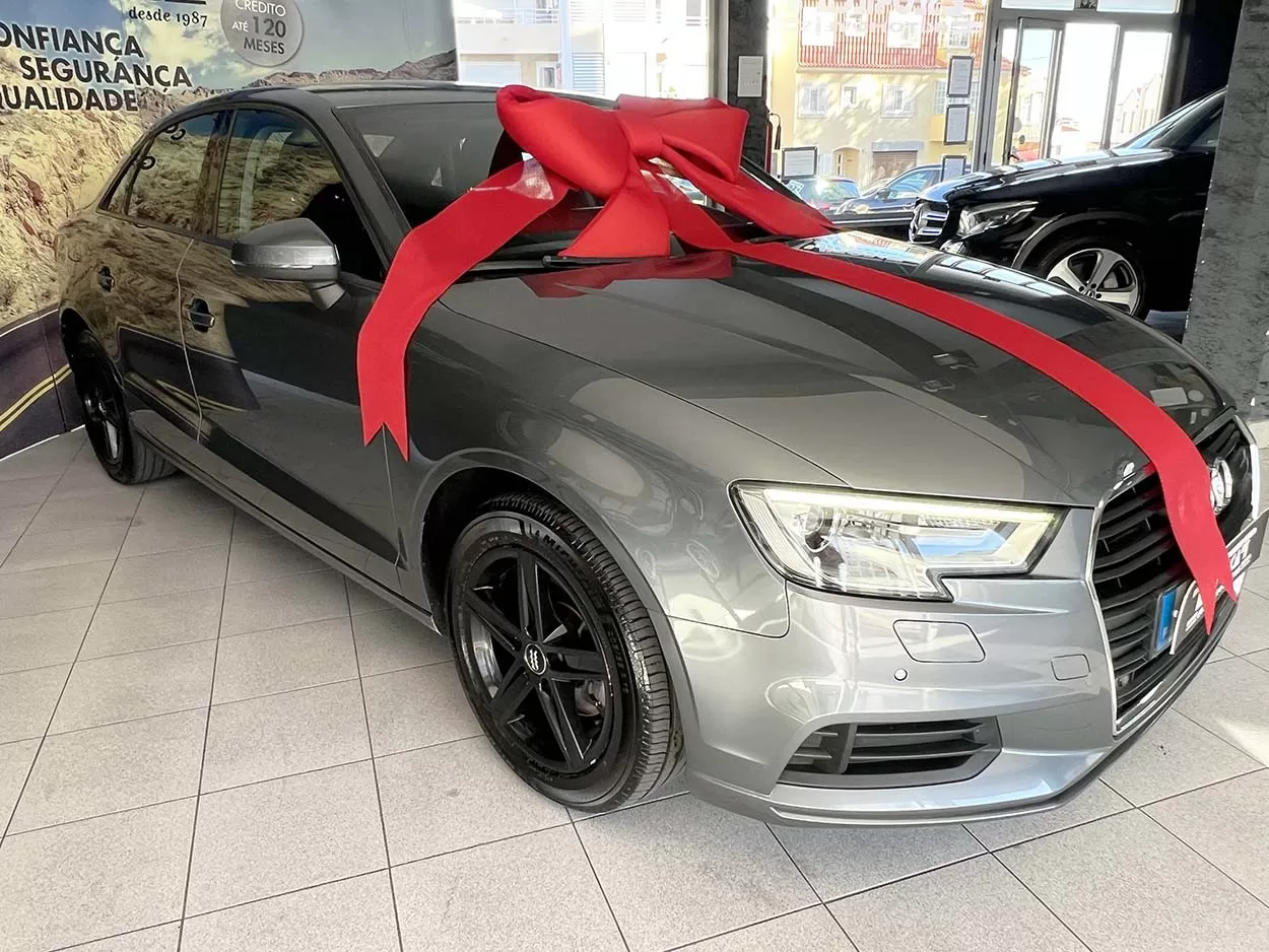 Audi A3 Limousine 1.6 TDI S tronic - foto 2