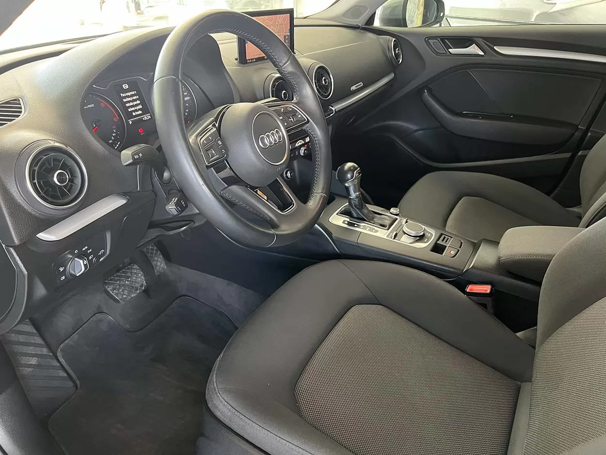 Audi A3 Limousine 1.6 TDI S tronic - foto 6