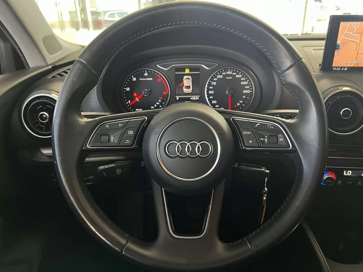 Audi A3 Limousine 1.6 TDI S tronic - foto 8