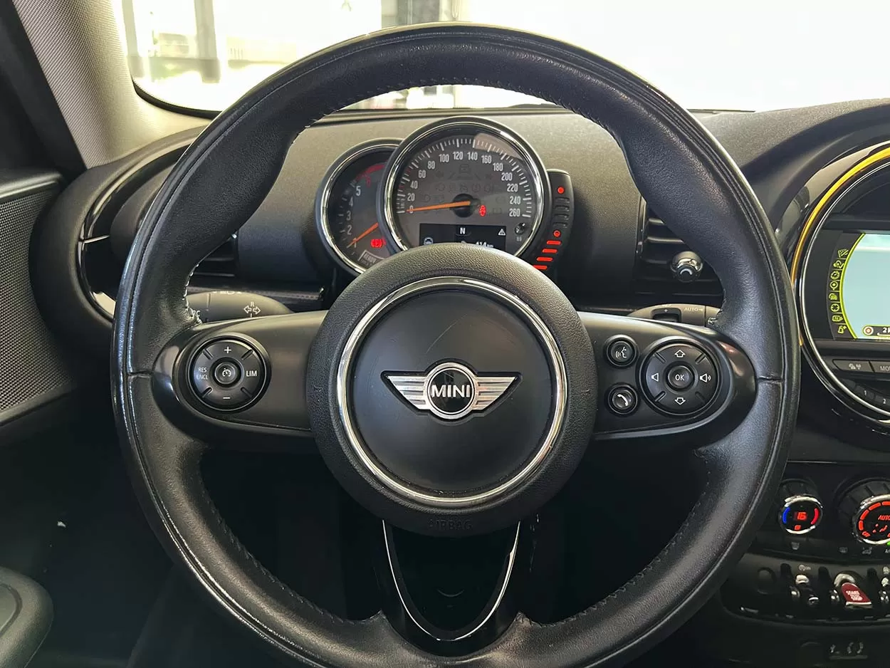 MINI Clubman One D - foto 8