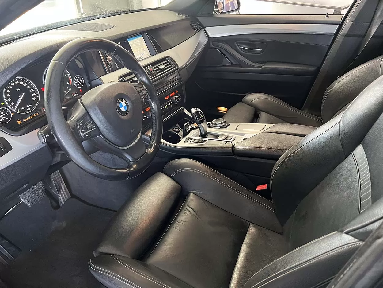 BMW 520 d TOURING LUXURY LINE - foto 6